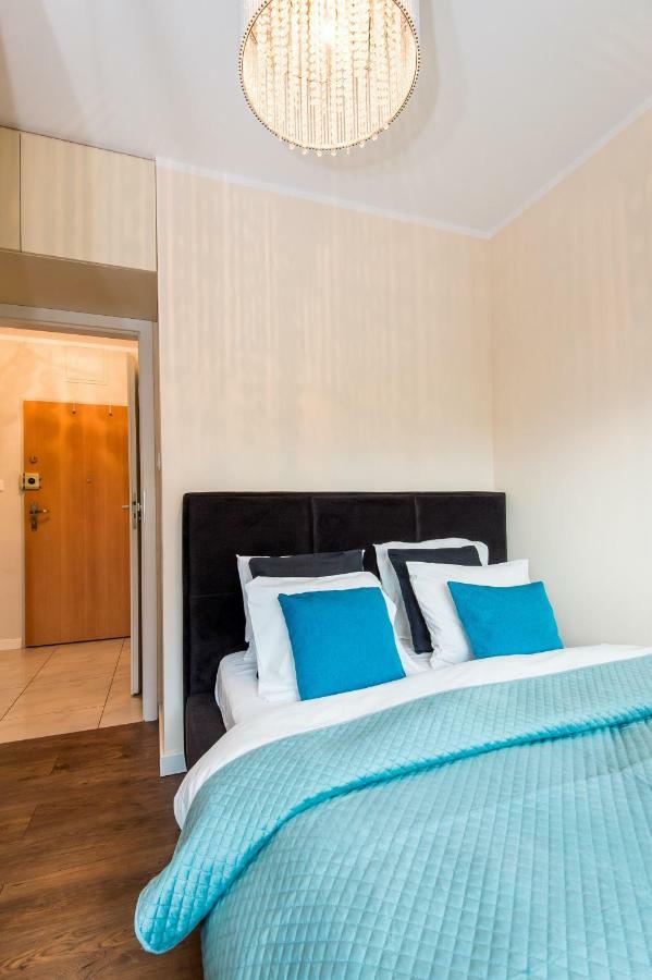 Super-Apartamenty Targi Poznanskie ภายนอก รูปภาพ